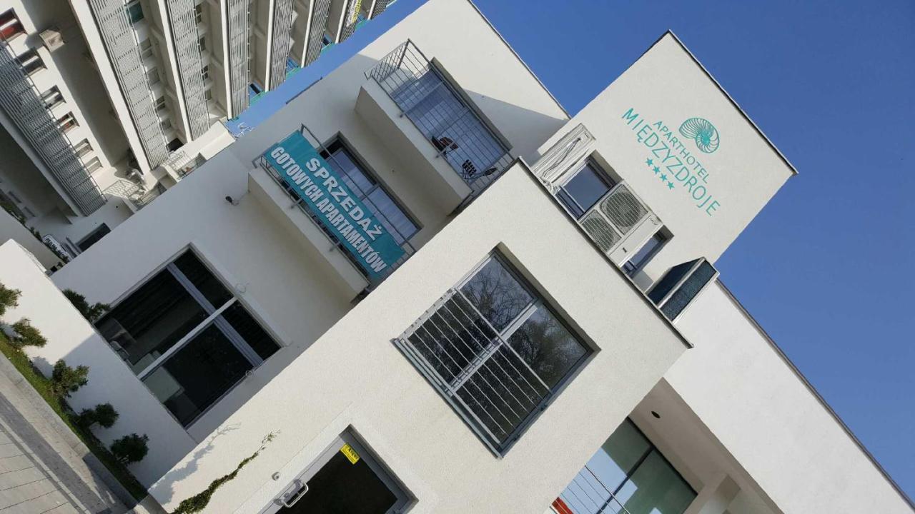 מידזיזדרויה Aparthotel Przy Plazy מראה חיצוני תמונה